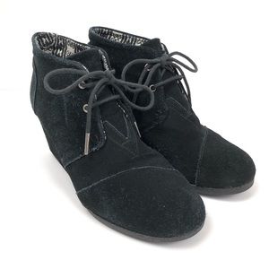 Toms Desert Wedge Black Suede Booties Boots Size 9